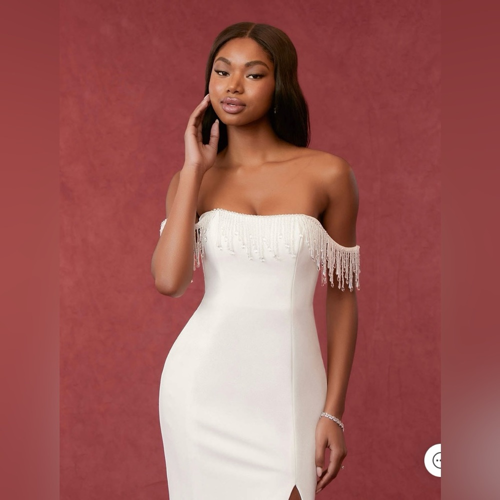 Sheath Off the Shoulder Stretch Crepe Floor-Length Dress Diamond White